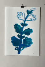 Load image into Gallery viewer, Blue Leaf 1